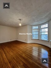 1679 Beacon St in Brookline, MA - Building Photo - Building Photo