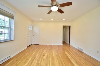 7236 Longfield Dr in Cincinnati, OH - Building Photo - Building Photo