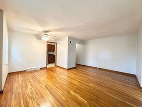 5868 Robert Ave in St. Louis, MO - Building Photo - Building Photo