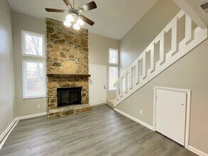 1103 Old Monrovia Rd NW in Huntsville, AL - Building Photo - Building Photo
