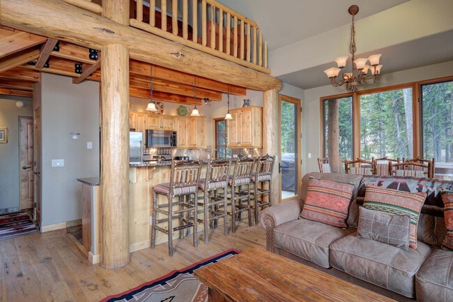 12 Lower Mountain Home Road