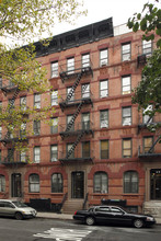 221 East 32nd Street in New York, NY - Building Photo - Building Photo