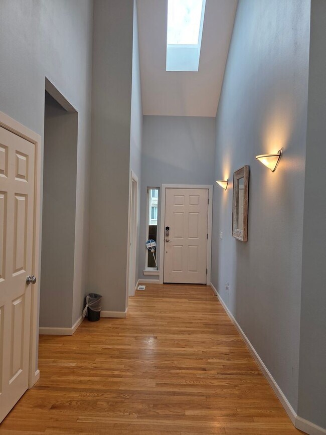 7924 Yosemite Pl SE in Port Orchard, WA - Building Photo - Building Photo