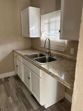 1171-1173 Alamos Ave in Sacramento, CA - Building Photo - Building Photo