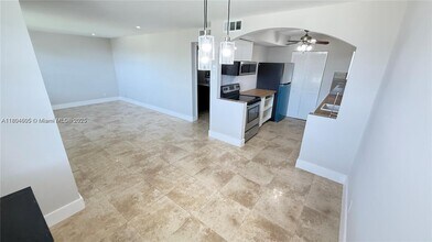 500 NE 2nd St in Dania Beach, FL - Building Photo - Building Photo