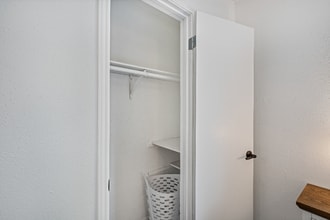 804 Sylvia Ln in Pflugerville, TX - Foto de edificio - Building Photo