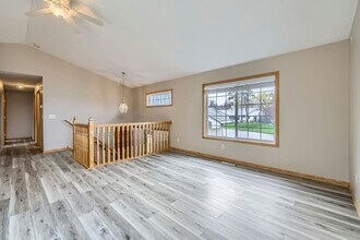 12740 Eveleth Path in Apple Valley, MN - Building Photo - Building Photo