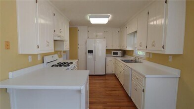 4948 Pippin Dr NW in Acworth, GA - Building Photo - Building Photo