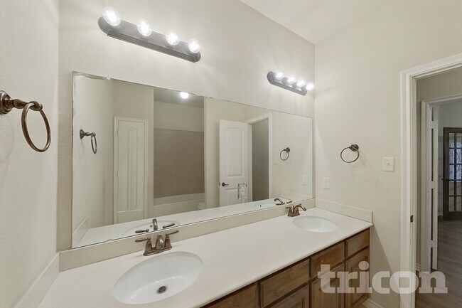 1044 Lufkin Ln in Forney, TX - Building Photo - Building Photo