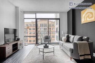 3601 Fairfax Dr in Arlington, VA - Building Photo