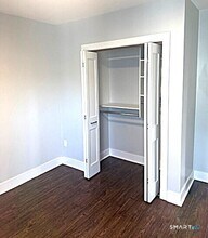 18 Harding Pl in Danbury, CT - Building Photo - Building Photo