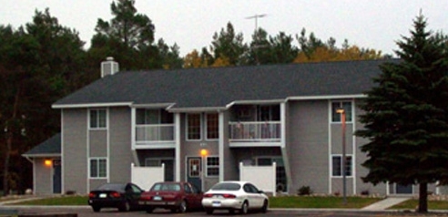 Springview Manor I & II Apartments in Evart, MI - Foto de edificio