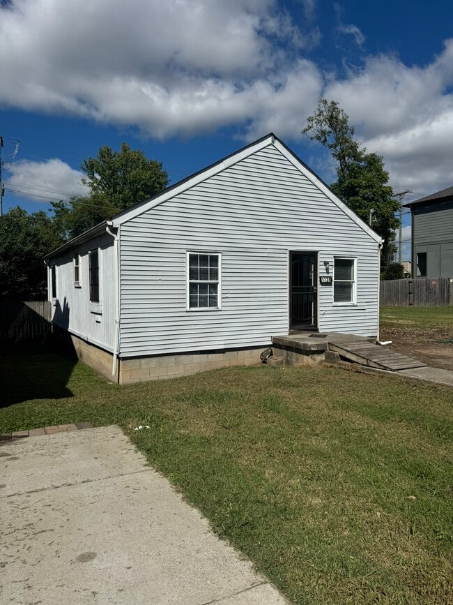 1728 Knowles St in Nashville, TN - Building Photo - Building Photo
