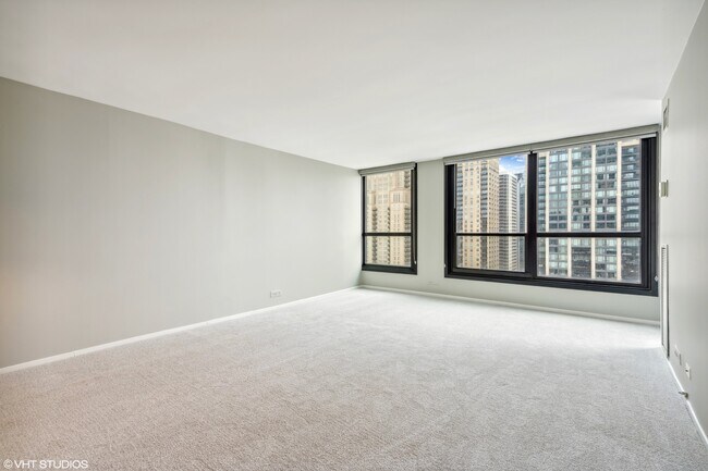 1030 N State St in Chicago, IL - Building Photo - Building Photo