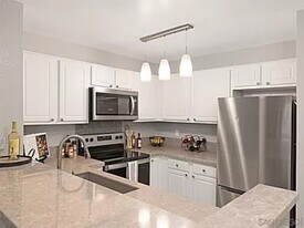 3440 Lebon Dr in San Diego, CA - Building Photo