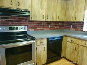 6131 Doe Cir E in Lakeland, FL - Building Photo - Building Photo