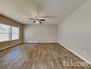 4664 Wesmar Dr in Pfafftown, NC - Building Photo - Building Photo