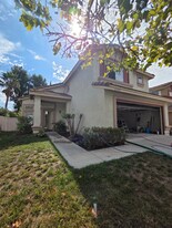 43290 Corte Almeria in Temecula, CA - Building Photo