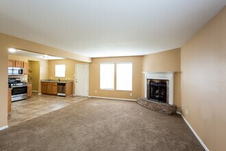 424 W Warrior Ct in Sheridan, IN - Building Photo - Building Photo