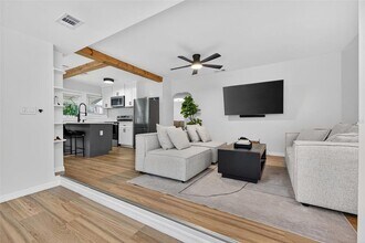 2501 Oakdale St S in St. Petersburg, FL - Building Photo - Building Photo