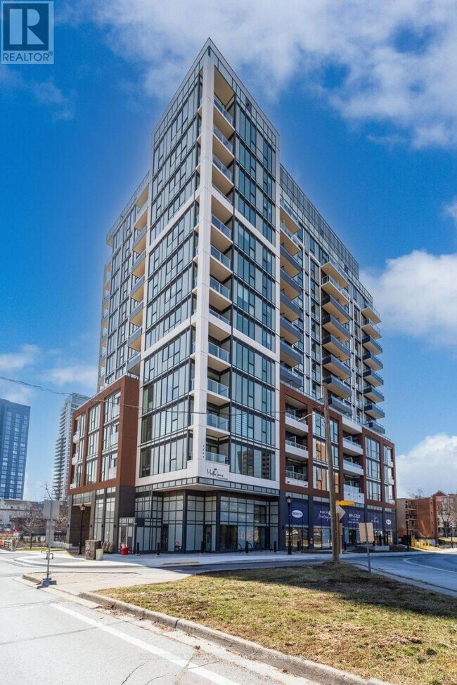 2088 James St in Burlington, ON - Building Photo - Building Photo