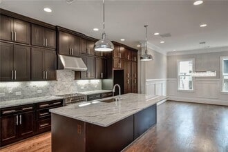 339 Brownstones Cir NE in Atlanta, GA - Building Photo - Building Photo