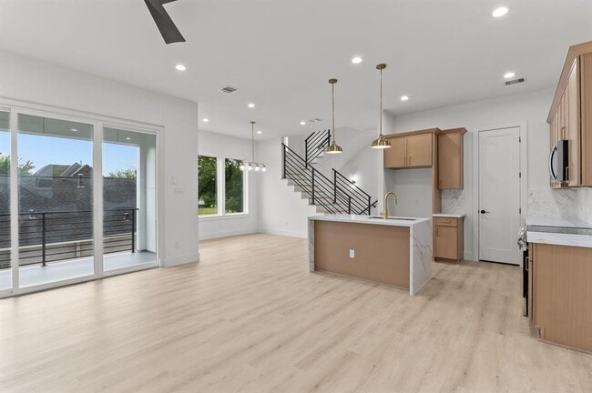property at 3110 Live Oak St