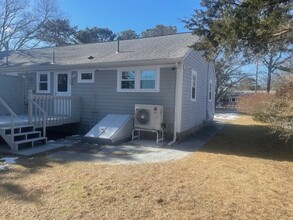 46 Anchorage Ln, Unit 1 in West Yarmouth, MA - Building Photo - Building Photo