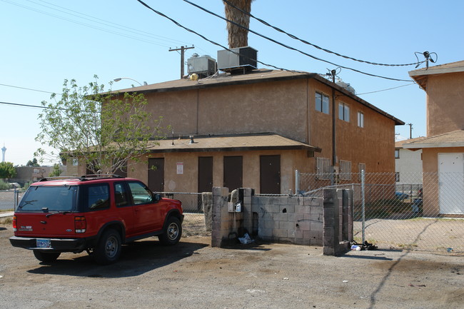 1500 Cobb Ln in Las Vegas, NV - Foto de edificio - Building Photo