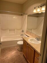 6298 SW Grand Oaks Dr, Unit C203 in Corvallis, OR - Foto de edificio - Building Photo