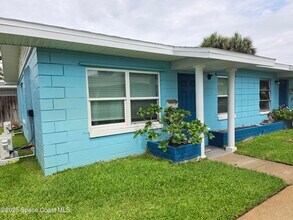 145 E Alachua Ln in Cocoa Beach, FL - Building Photo - Building Photo