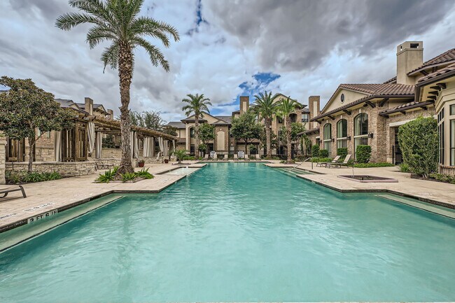 Lakeside Villas at Cinco Ranch