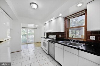 9506 52nd Ave in College Park, MD - Building Photo - Building Photo