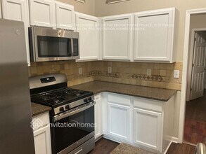 660 Peachtree Trails Dr in Suwanee, GA - Building Photo - Building Photo