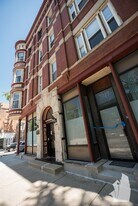 2047 N Hoyne Ave, Unit GS in Chicago, IL - Building Photo
