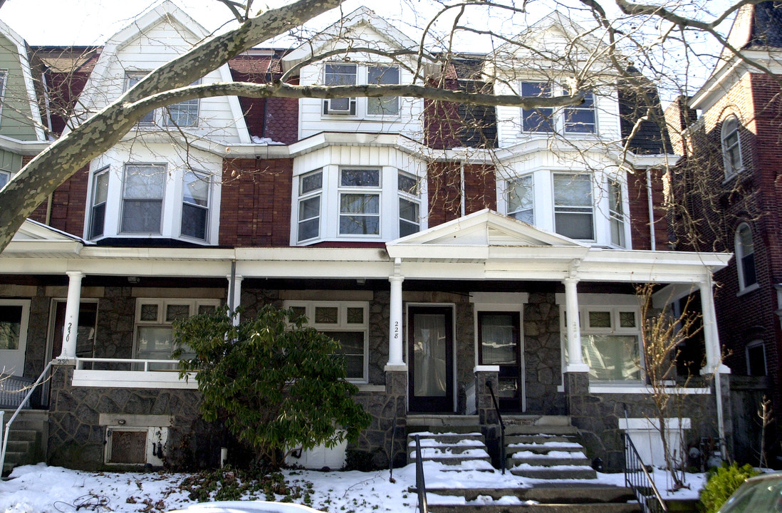 228 S Madison St in Allentown, PA - Building Photo