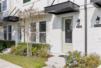 8530 Warburg Alley in Orlando, FL - Building Photo - Building Photo