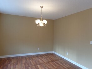 1908 Thesa Ct in Spring Hill, TN - Building Photo - Building Photo