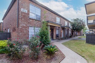 La Estancia Apartments