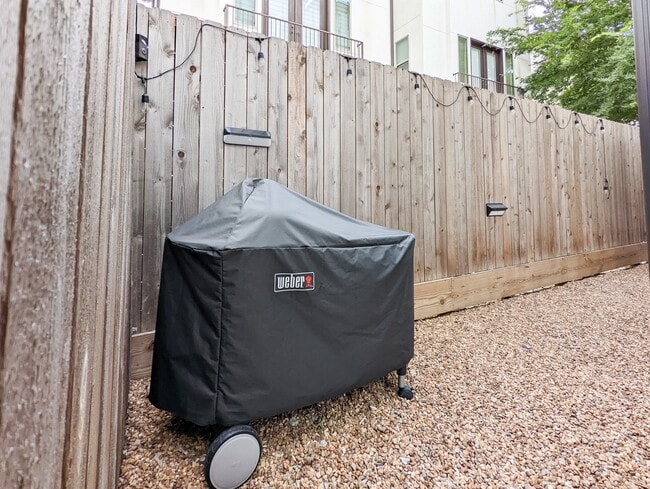 property at 1114 W 15th 1/2 St