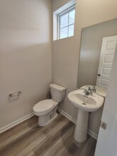 725 Big Bnd Ct in White House, TN - Building Photo - Building Photo