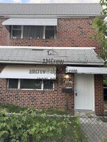 10008 Jeanes St in Philadelphia, PA - Building Photo