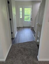 8257 N Revere Ave in Kansas City, MO - Building Photo - Building Photo