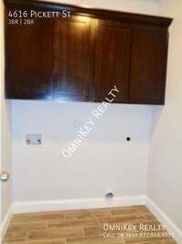 4616 Pickett St photo'