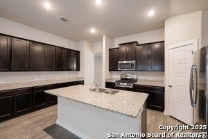 10314 Francisco Way in Converse, TX - Building Photo - Building Photo
