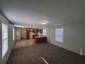 8 Bluebird Hill Dr in Orion Township, MI - Building Photo - Building Photo