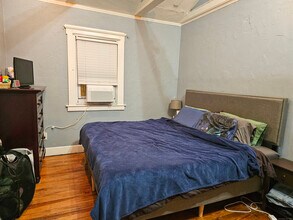 204 Broad St in Meriden, CT - Building Photo - Building Photo