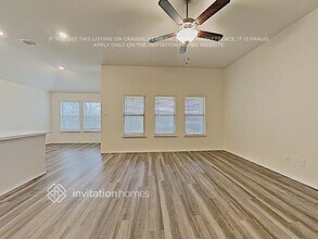 1250 Acmite Ave in Aubrey, TX - Building Photo - Building Photo