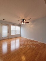 2205 Arthur Way in Lexington, KY - Building Photo - Building Photo