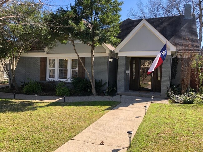 property at 834 Thomasson Dr